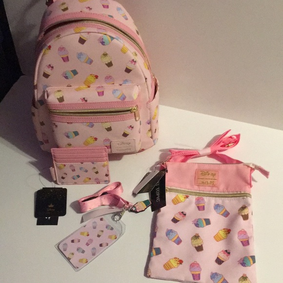 Hot Topic Handbags - HP🎊🎊Disney Princess Ice Cream Backpack Lanyard card holder crossbody bag